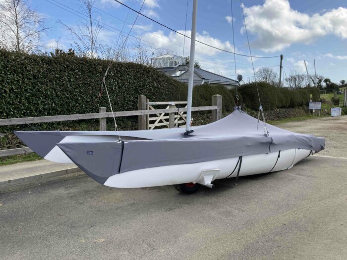 Dart 18 stretch cover