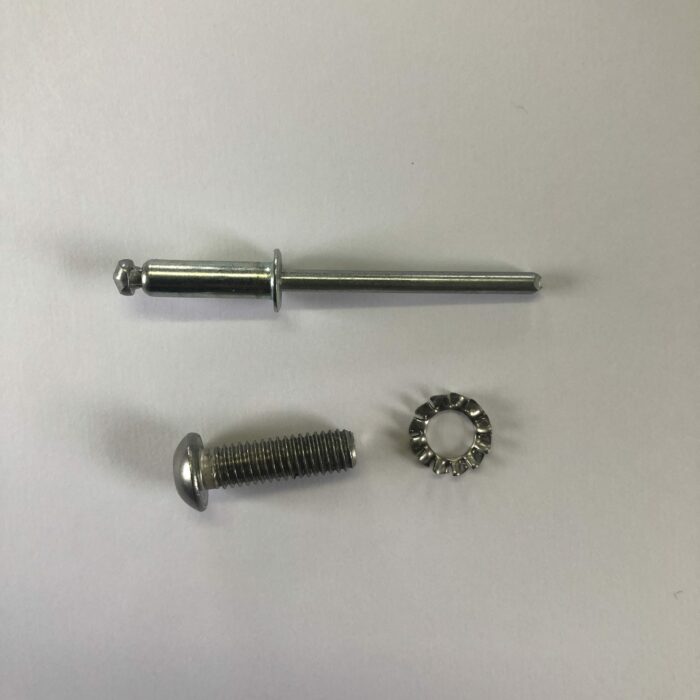 Dart 16 Rudder lock plate fixing kit