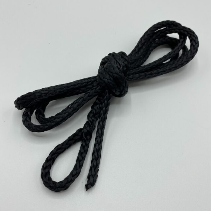 Dart toe strap lashing