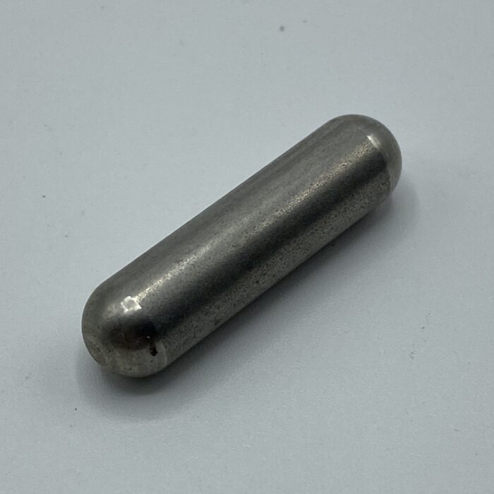 Rudder lock roller axle