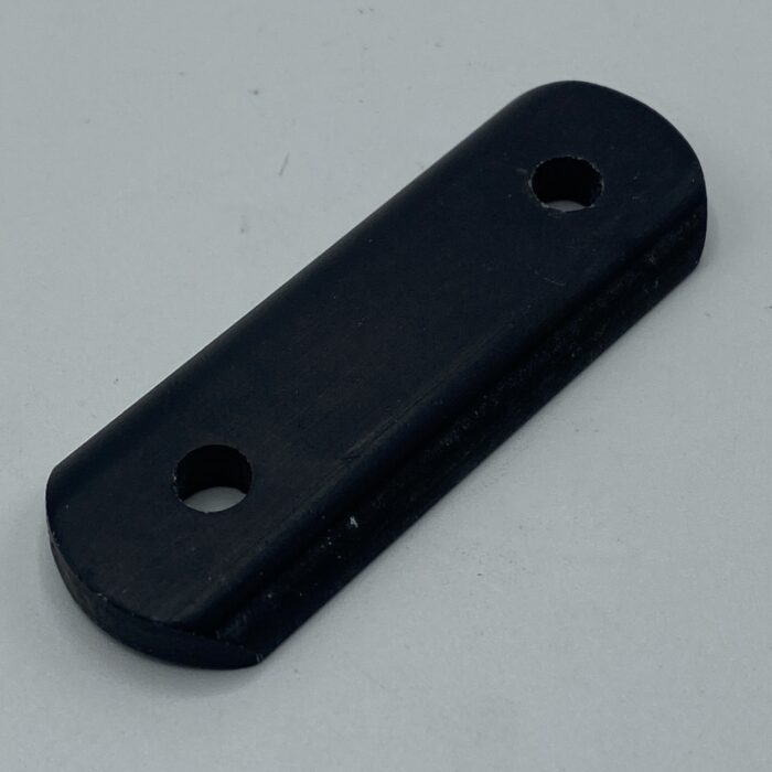 Traveller car sheave base plate