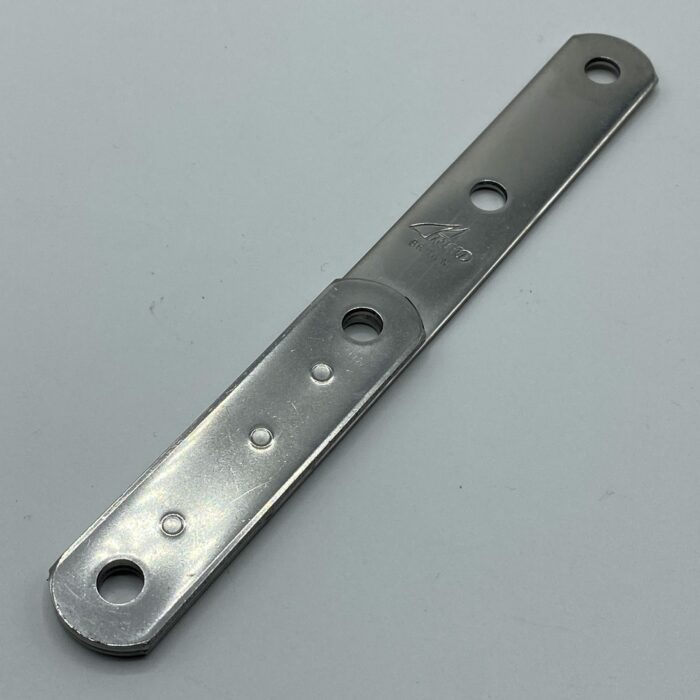 Shroud Chain Plate