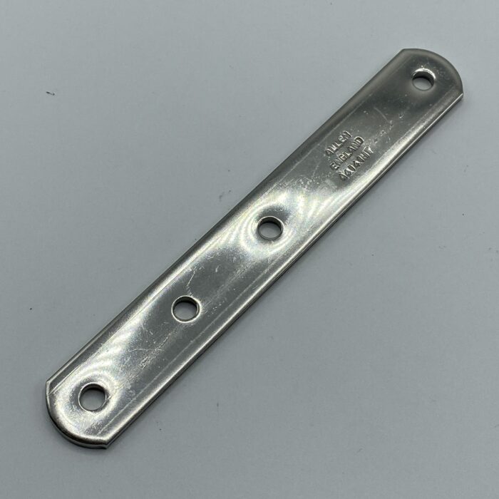 Bridle wire chain plate