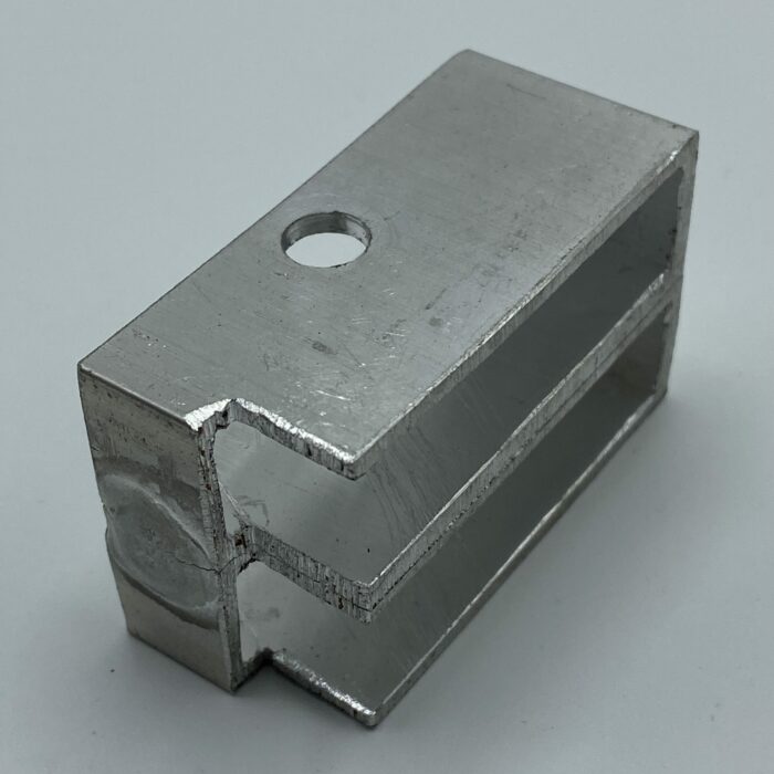 Double mast sheave halyard box