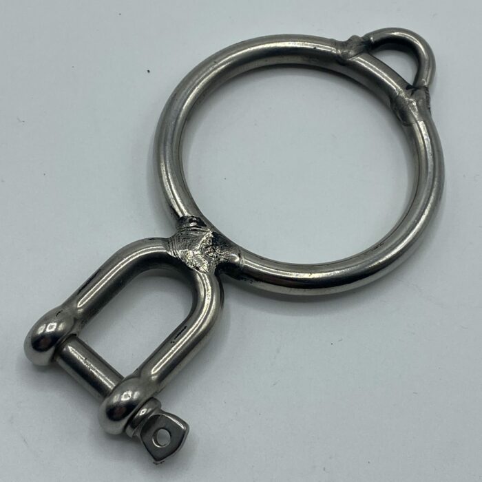 Mainsail halyard lock ring